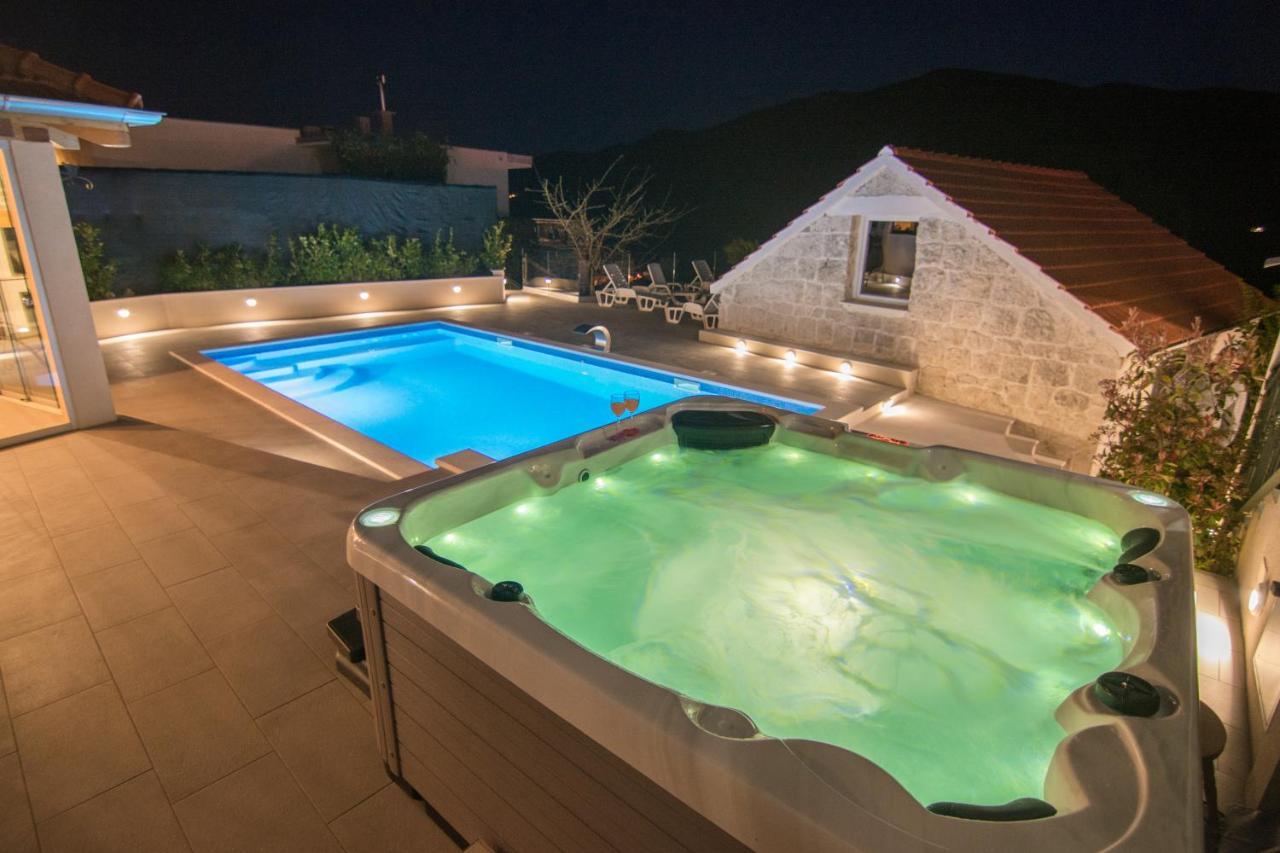 Kostanje Villa Milena With Heated Pool And Jacuzzi מראה חיצוני תמונה